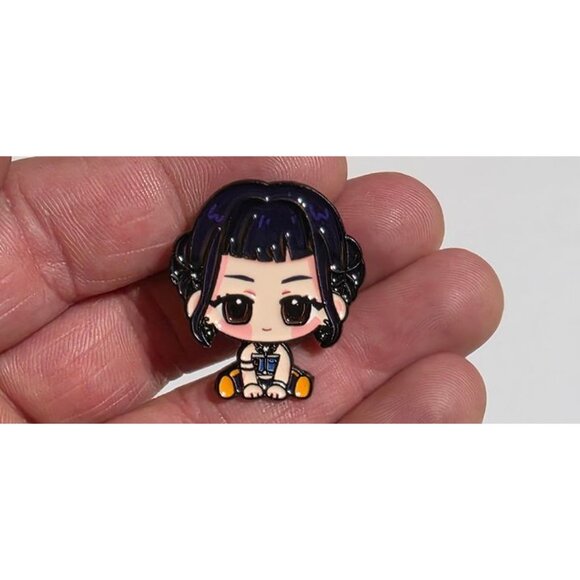 Netflix KPOP Demon Hunters Huntrix Golden Anime Enamel Pin  Mira, Rumi, and Zoey - Picture 6 of 8